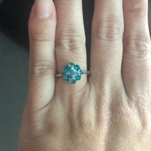 Fragrant Jewels Flower Ring